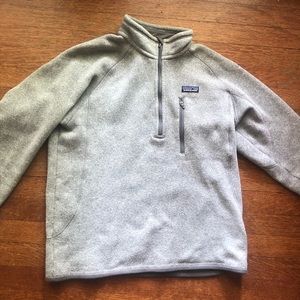 Men’s grey medium Patagonia pullover